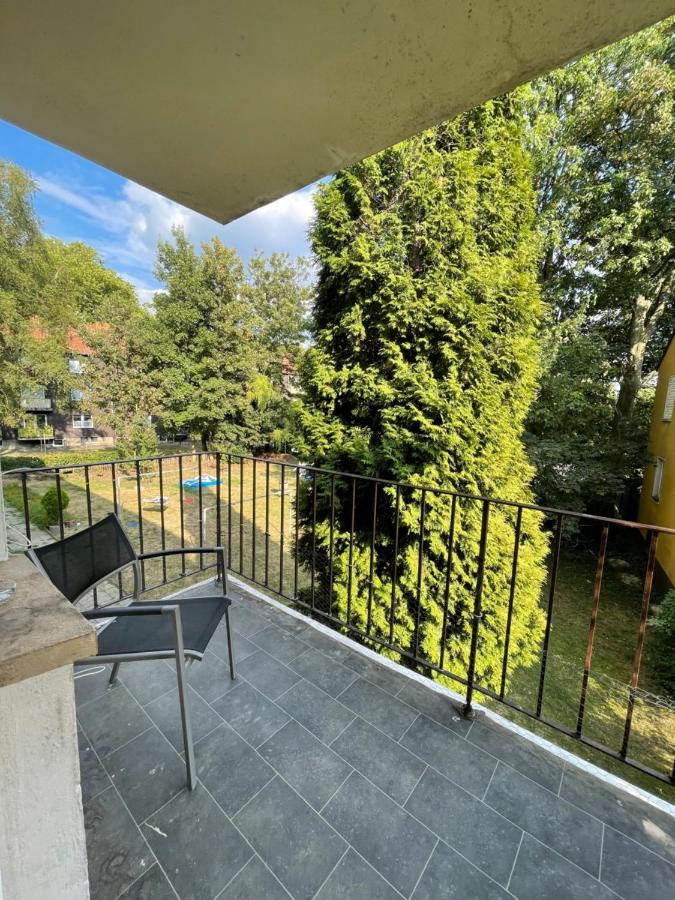 Estrella24 Living Berlin Apartment *